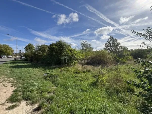 Terrain 581 m²