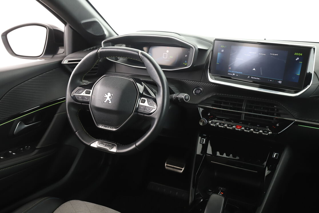 Peugeot 208 Electrique 50 kWh GT — photo 12