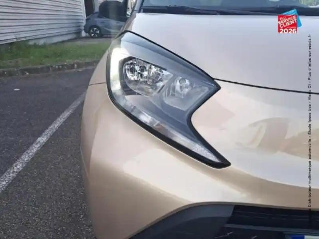Toyota Aygo x 1.0 vvt-i 72ch design s-cvt my23 — photo 13