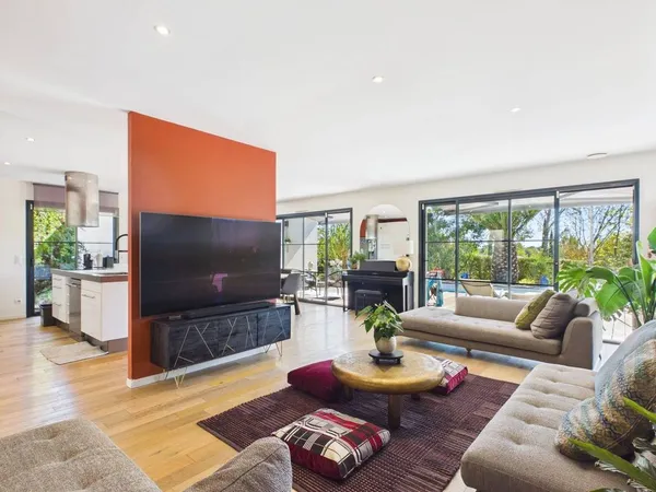 Maison de luxe 6 pièces 145 m²