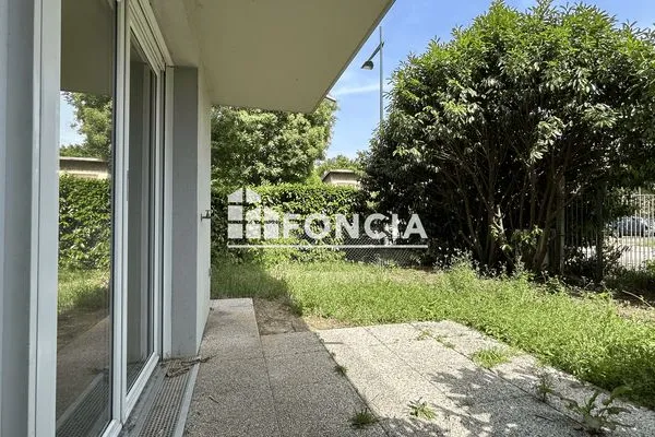 Studio 1 pièce 25 m²