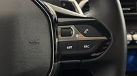 Peugeot 3008 HYBRID 225ch Allure Pack e-EAT8 — photo 25