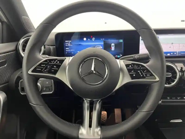 Mercedes Classe A 200 d — photo 23