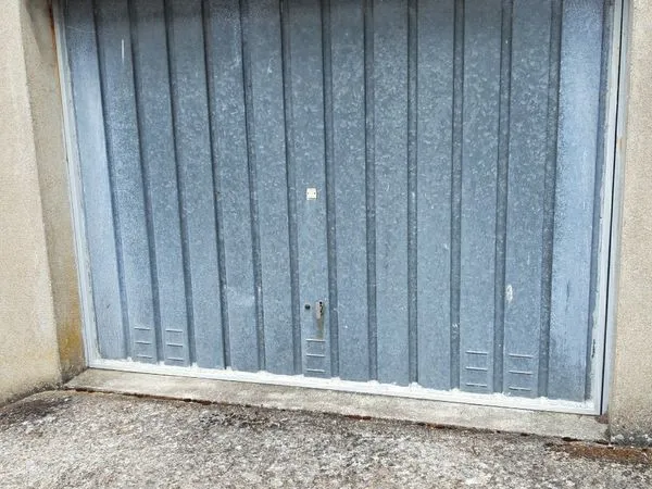 Garage à louer