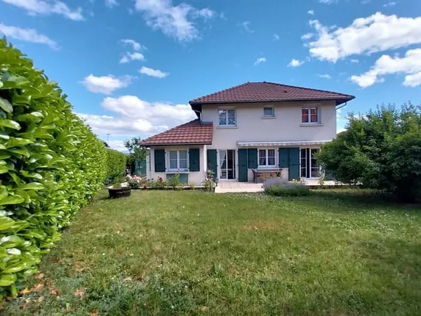 Maison 5 pièces 107 m²