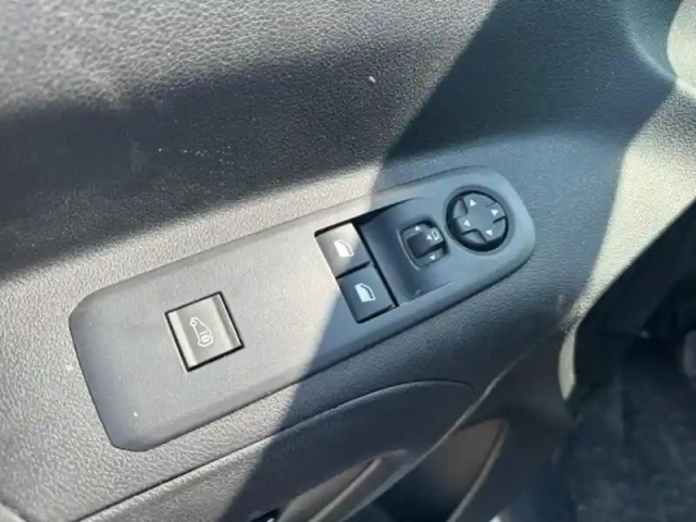 Citroën Berlingo van m 1000kg bluehdi 100ch s&amp;s — photo 8