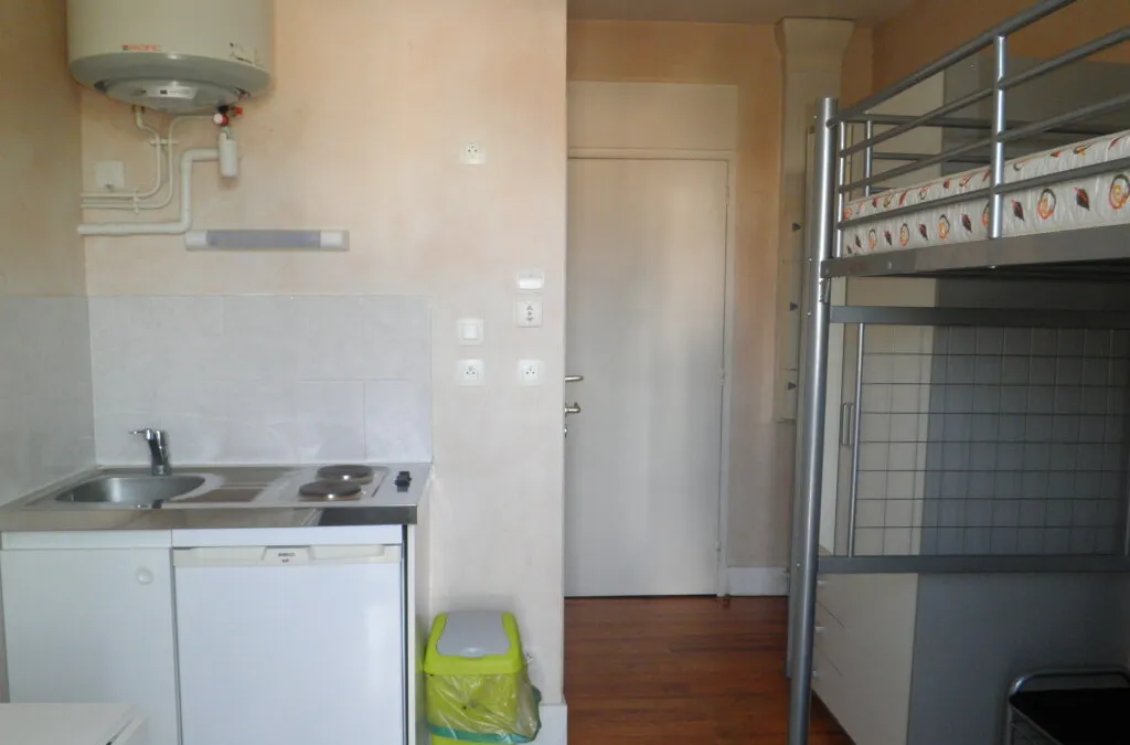 Photo 1