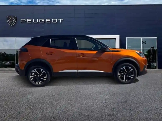 Peugeot 2008 puretech 130 s&amp;s eat8 — photo 4