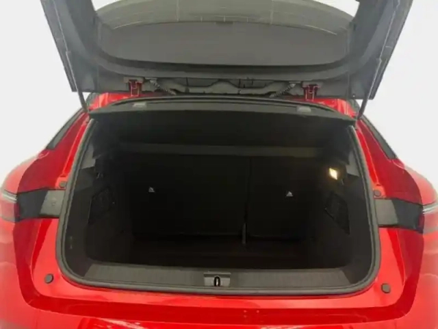 Renault Megane e-tech electric ev60 220ch techno super charge — photo 9