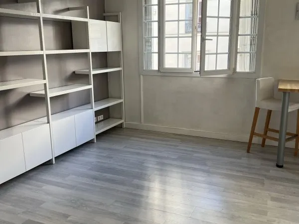 Vends appartement clair et calme