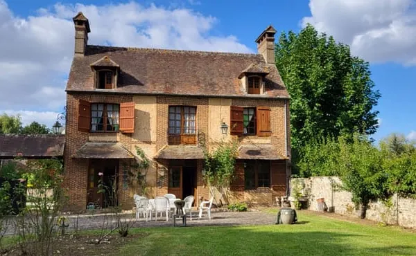 Propriété de caractère en bord de l'Avre