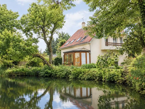 Limours, Vallée de Chevreuse — maison de 180 m² avec piscine