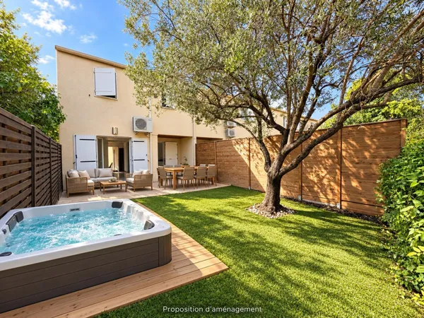 Villa 3 chambres, terrasse jardin, garage, place de parking