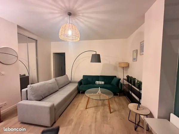 Appartement Refait à neuf - 2P - AV du Camp Long