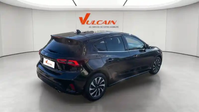 Ford Focus 1.5 ecoblue 115 powershift — photo 28
