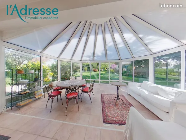 Villa 7 pièces 207 m²