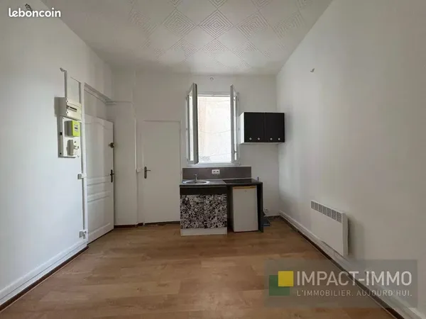 Studio 1 pièce 15 m²