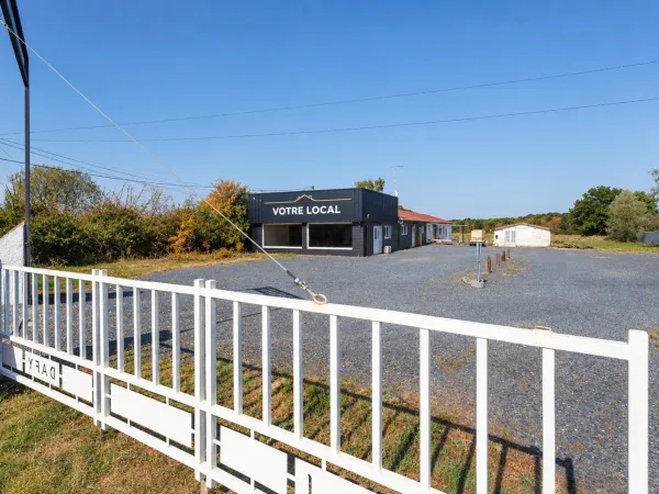 Local 5 pièces 480 m²