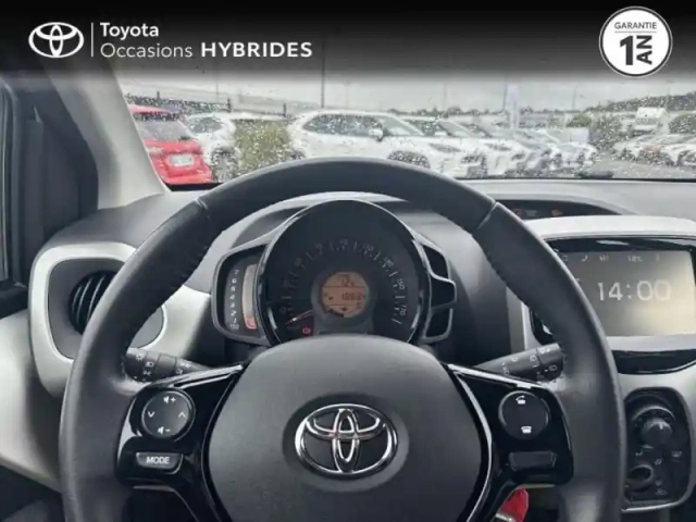 Toyota Aygo 1.0 vvt-i 72ch x-play 5p — photo 13