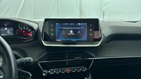 Peugeot 2008 1.2 PureTech 100ch S&S Active 5cv — photo 19