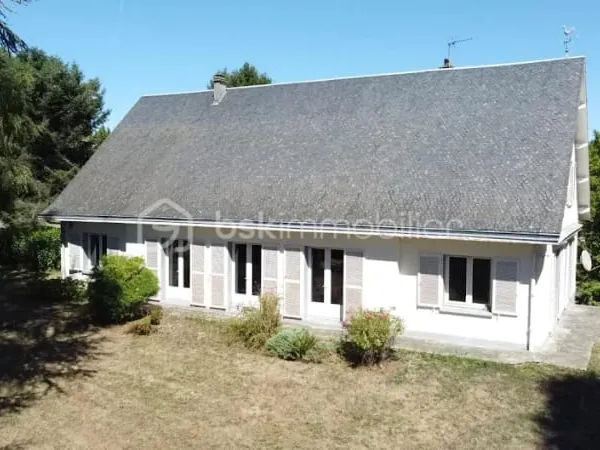 Maison 9 pièces 286 m²