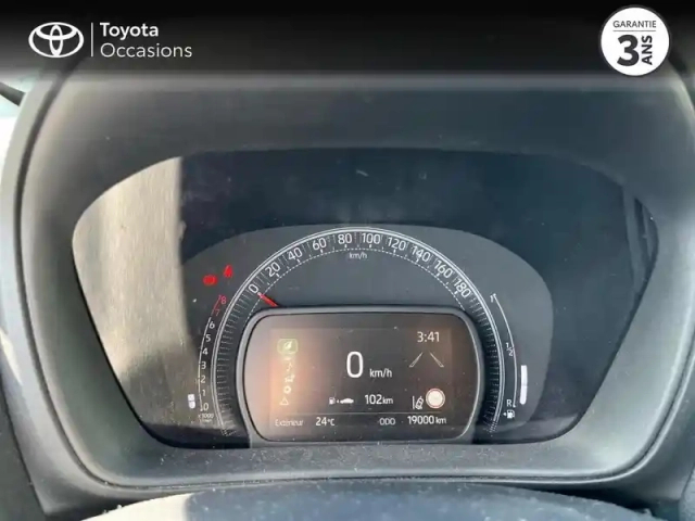 Toyota Aygo X 1.0 vvt-i 72ch dynamic my23 — photo 14