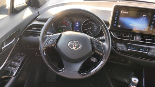 Toyota C-HR 1.8 VVT-i 122 2WD CVT 99 - Graphic – 2019 – 97407 km – Hybride essence – Boîte Automatique — photo 29