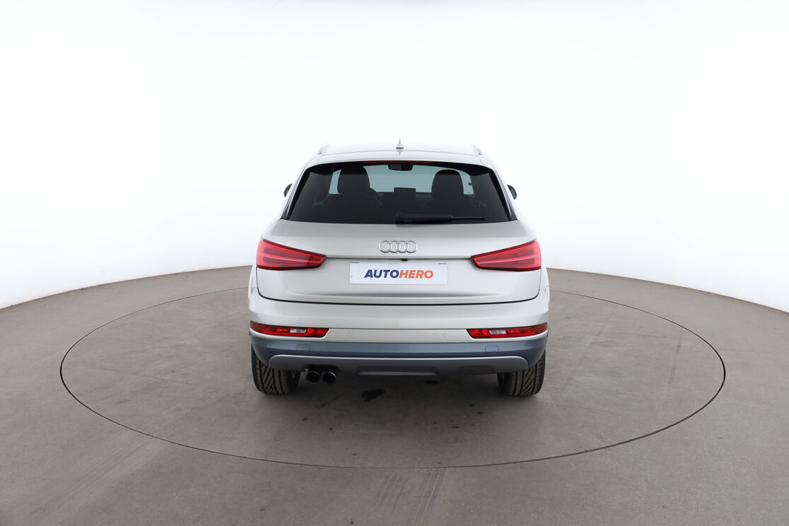 Audi Q3 1.4 TFSI COD Ambition Luxe S Tronic — photo 4
