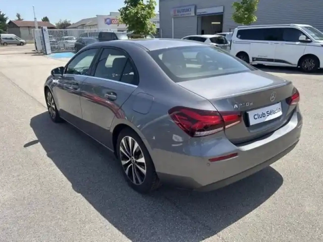 Mercedes Classe A berline 200 d 150ch style line 8g-dct 8cv — photo 7