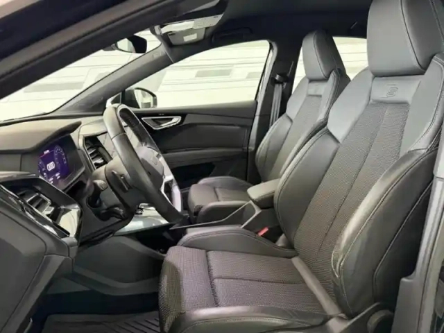 Audi Q4 E-Tron q4 sportback e-tron 40 e-tron 204ch s line — photo 13