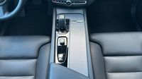 Volvo Xc60 T6 Hybride Rechargeable 253 + 145ch Plus Style Dark Geartronic 8 AWD — photo 34