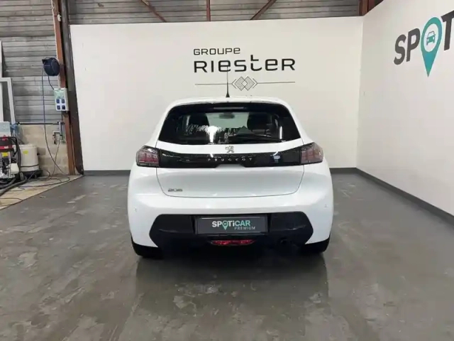 Peugeot 208 puretech 75 s&amp;s bvm5 — photo 6