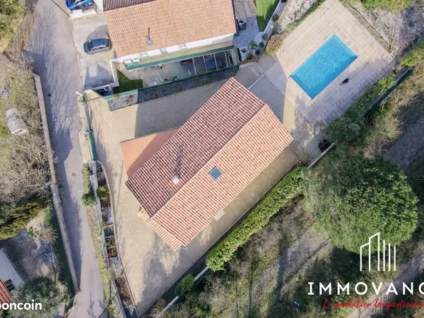 Combles aménagés 6 pièces 140 m²