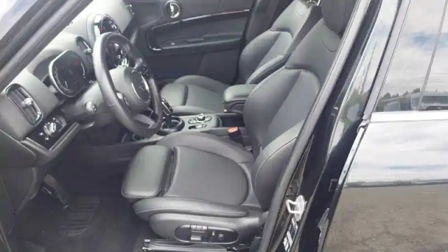 Mini Mini countryman 136 ch bva7 — photo 4
