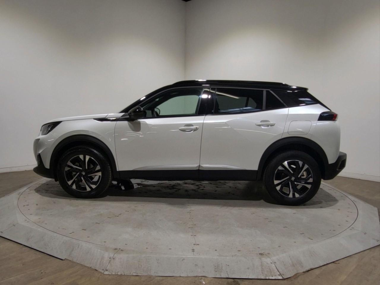 Peugeot 2008 puretech 130 s&s eat8 gt — photo 2