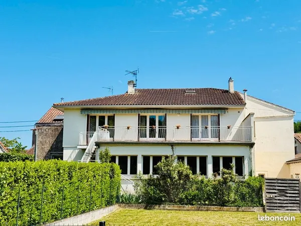 Maison 7 pièces 170 m²