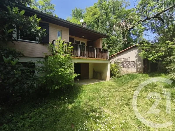 Maison 3 pièces 130 m²