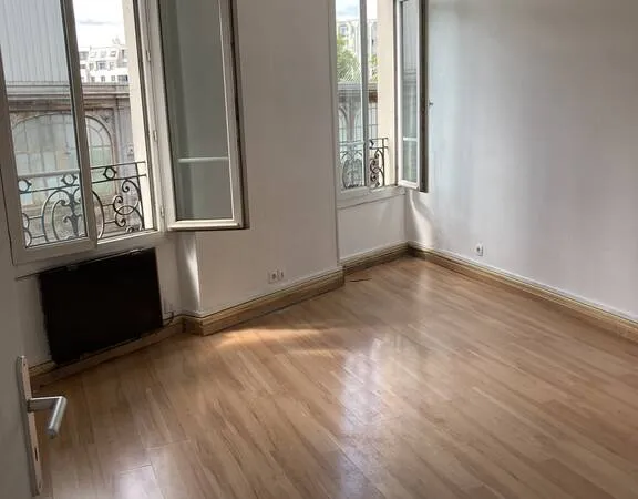 Studio 1 pièce 20 m²