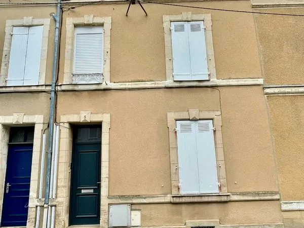 Jolie mancelle 96m2 quartier croix de pierre