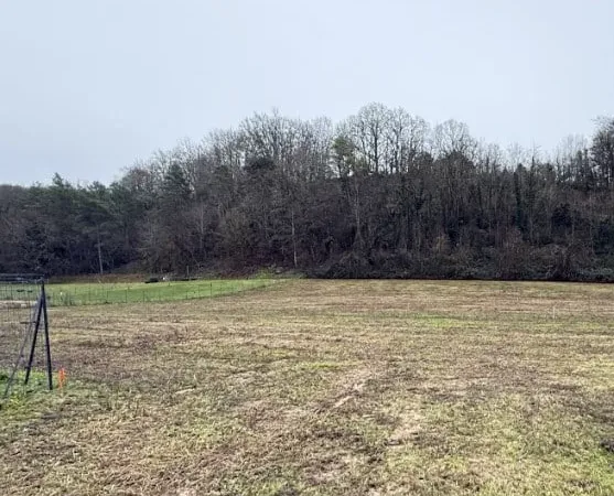 Terrain 988 m²