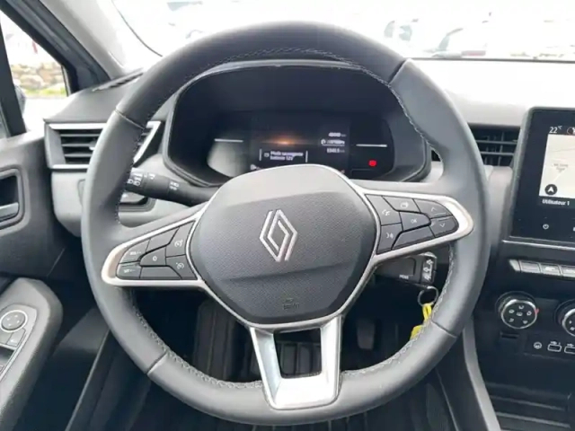 Renault Clio blue dci 100 ch gsr2 — photo 22
