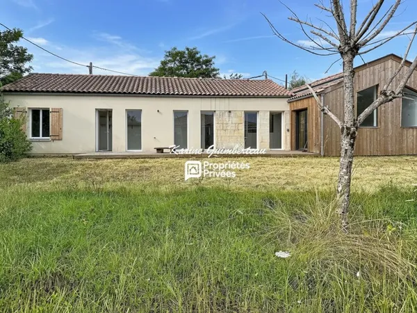 Maison de plain-pied, avec 4 ou 5 chambres, jardin
