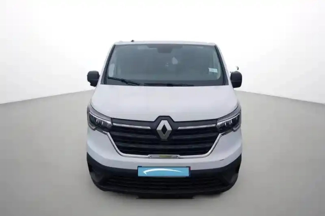 Renault Trafic fgn l2h1 3000 kg blue dci 130 — photo 2