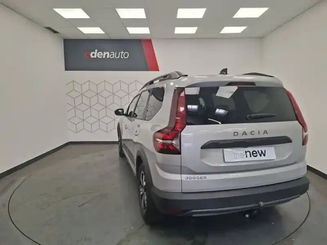 Dacia Jogger eco-g 100 7 places — photo 3