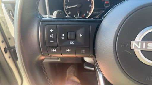 Nissan Qashqai 1.3 DIGT-T 158 MHEV X-Tronic - Premiere Edition – 2023 – 52012 km – Essence – Boîte Automatique — photo 6