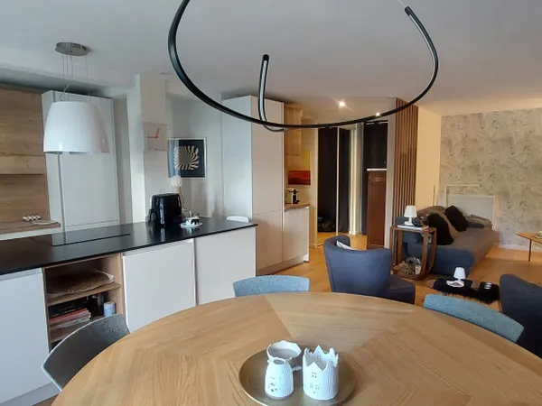 Exclusivité appartement type 4 superbe rénovation avec doubl