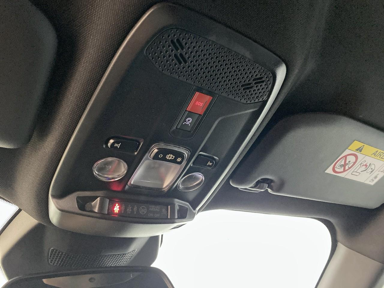 Peugeot 2008 hybrid 145 ch e-dcs6 allure — photo 19