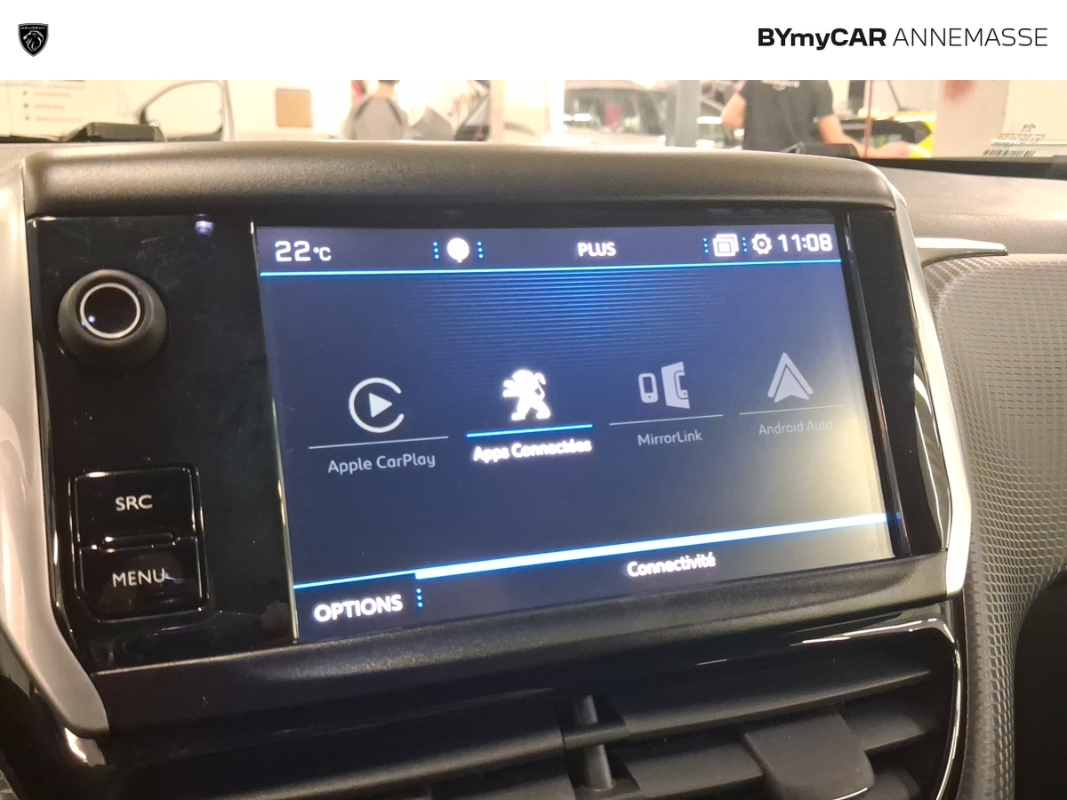 Peugeot 2008 PureTech 110ch S&amp;S EAT6 — photo 31
