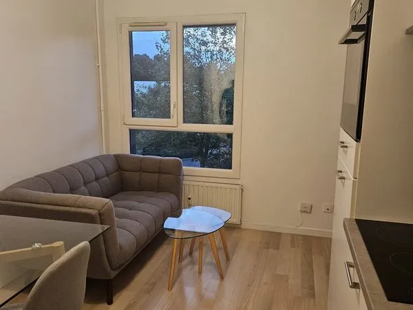 Superbe T1 Bis meublé (31 m²) avec Parking sous-terrain