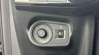 Peugeot 208 1.2 100ch S&S Style — photo 18